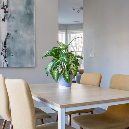 The Double Play! 1 Min Walk To Wrigley - 2Br - Perfect For Cubs Fans Chicago Bagian luar foto