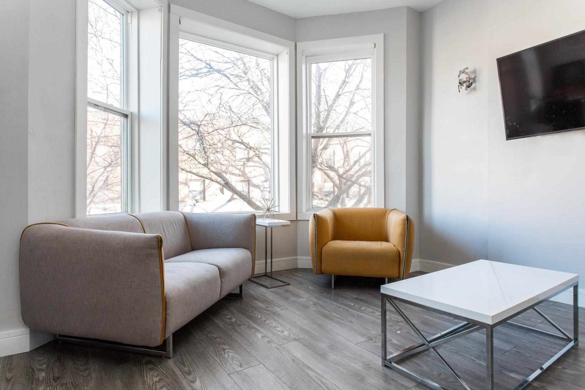 The Double Play! 1 Min Walk To Wrigley - 2Br - Perfect For Cubs Fans Chicago Bagian luar foto